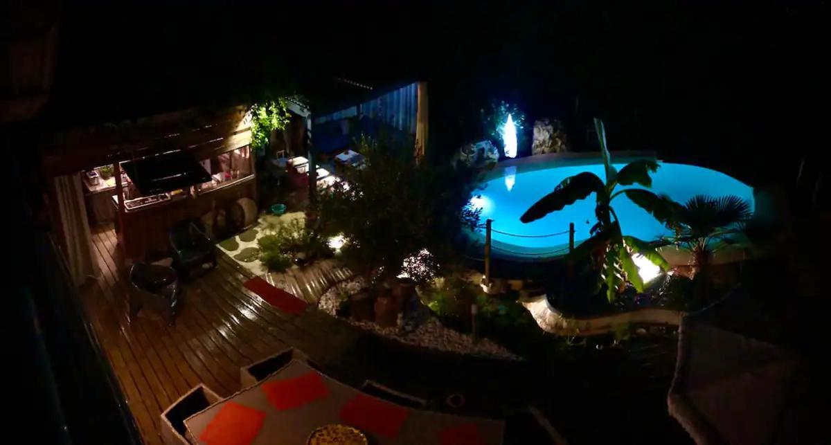 A La Marc'Quize Chambres D'Hotes, Petit Dejeuner Compris, Avec Piscine A Debordement En Exterieur, Bain Nordique A 38 Degres En Prestation Supplement Sur Reservation Horaire Anticipee 1 Place De Parking Gratuite Sur Place Mouxy Eksteriør billede